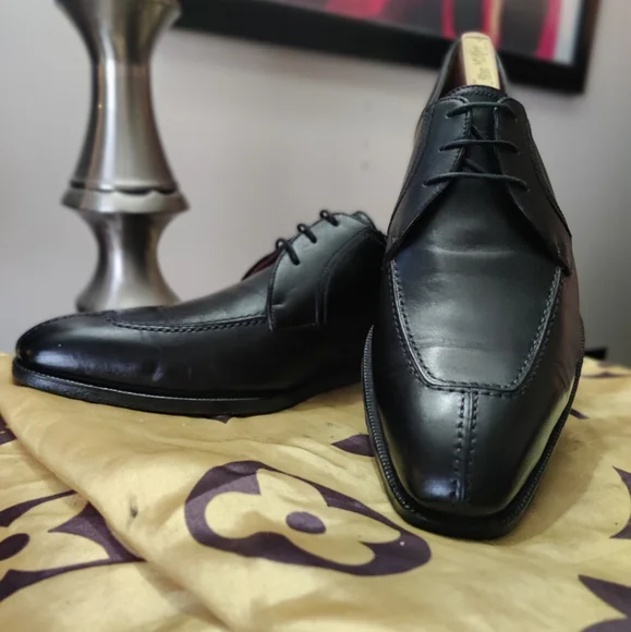 A. Testoni split toe derbys - Picture 7 of 12